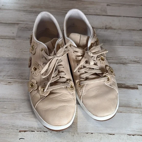 Cole Haan Cream Floral Sneakers with Gold Flower Eyelets - Picture 7 of 7